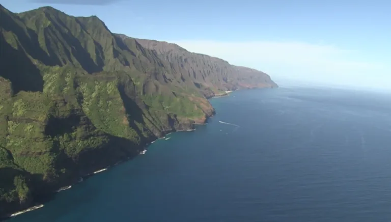 Renegades, Risks and Rewards of the Napali Coast